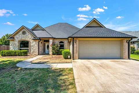 817 NE Hummingbird Dr, Cache, OK undefined