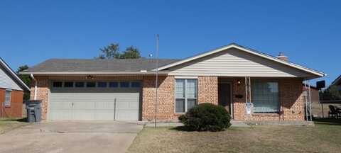 6129 SW Park Ave, Lawton, OK 73505