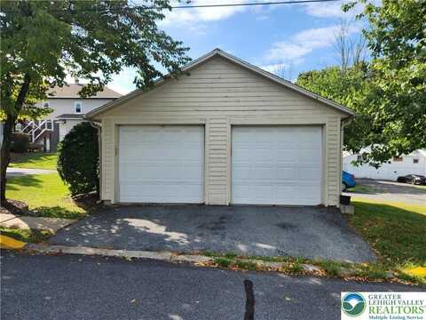 401 Main Street, Stockertown Boro, PA 18083