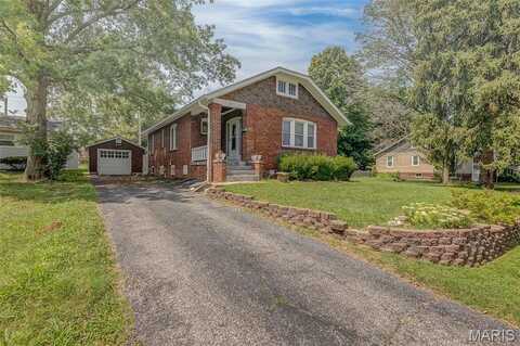 27 Lucinda Avenue, Belleville, IL 62221