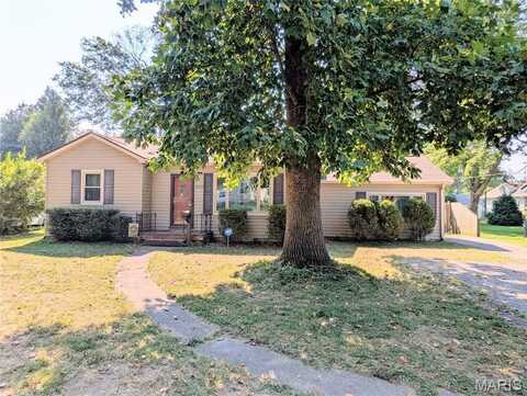 2002 E D Street, Belleville, IL 62221
