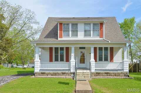 611 E Olive Street, Red Bud, IL 62278