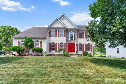 10 Julie Court, Franklin Twsp, NJ 08873