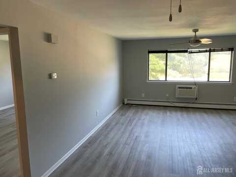 1334 Cricket Lane, Woodbridge, NJ 07095