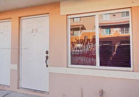 37 W 11th St, Hialeah, FL 33010