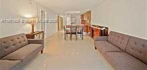 1710 NE 191st St, Miami, FL 33179