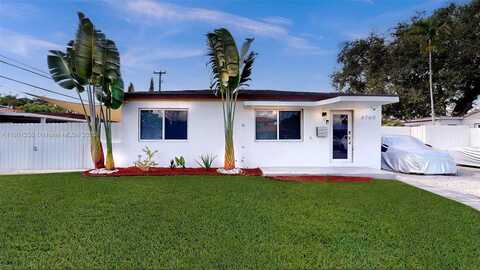 6760 SW 19th St, Miami, FL 33155
