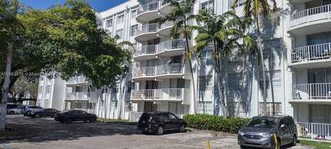 498 NW 165th St Rd, Miami, FL 33169