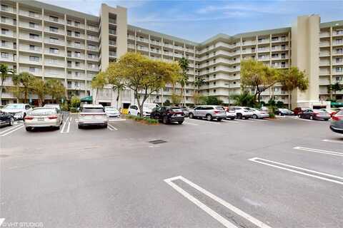 2334 S Cypress Bend Dr, Pompano Beach, FL 33069