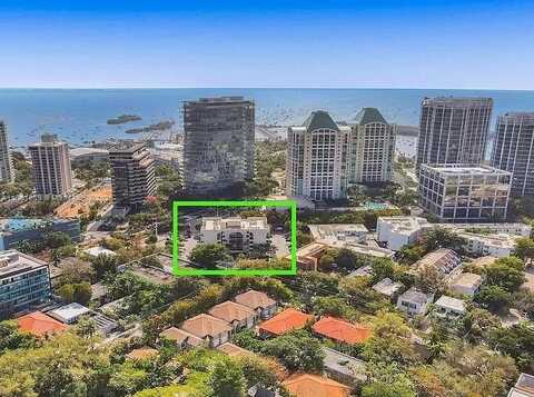 2715 Tigertail Ave, Miami, FL 33133