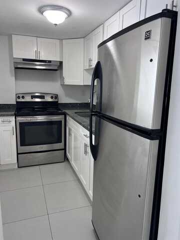 7820 NE Bayshore Ct, Miami, FL 33138
