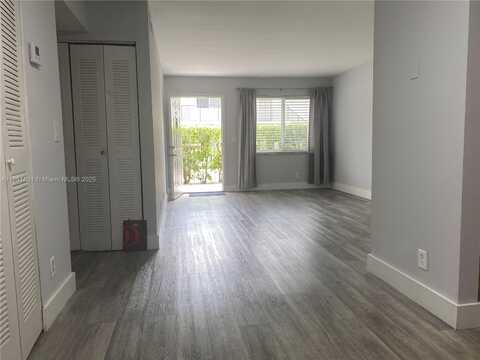 3231 NW 102nd Ter, Coral Springs, FL 33065