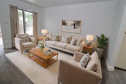 915 NE 16th Ter, Fort Lauderdale, FL 33304