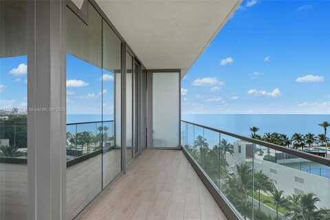18975 Collins Ave, Sunny Isles Beach, FL 33160