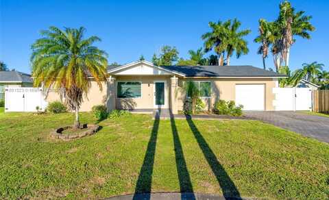 1120 SW 128th Dr, Davie, FL 33325