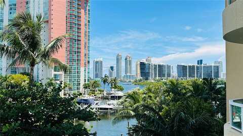3340 NE 190th St, Aventura, FL 33180