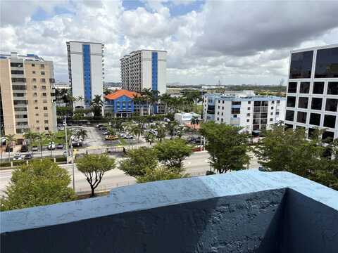 5050 NW 7th St, Miami, FL 33126