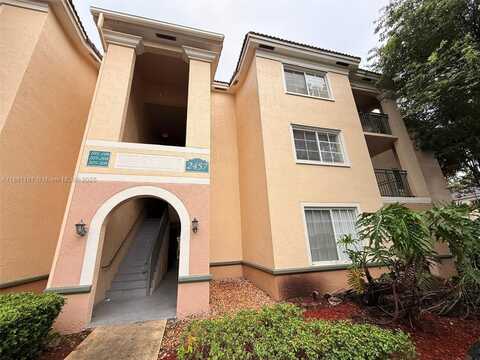 2457 Centergate Drive, Miramar, FL 33025