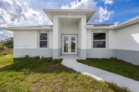 915 Marconi Loop, Labelle, FL 33935