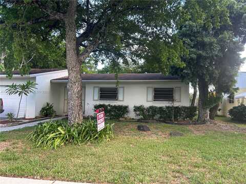 7262 SW 1st St, Margate, FL 33068