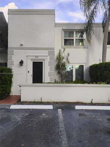 612 NE 27th Ave, Hallandale Beach, FL 33009