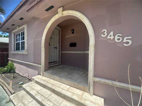 3465 NW 5th St, Miami, FL 33125