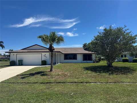 2642 SE Emmett Rd, Port Saint Lucie, FL 34952