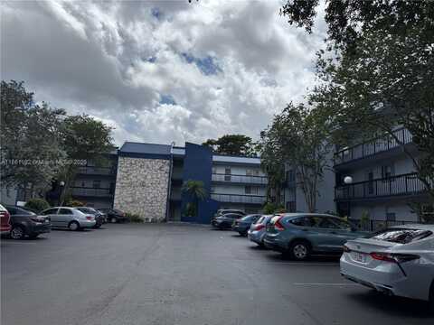 3090 Holiday Springs Blvd, Margate, FL 33063