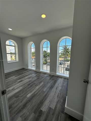 undefined, Miami, FL 33135