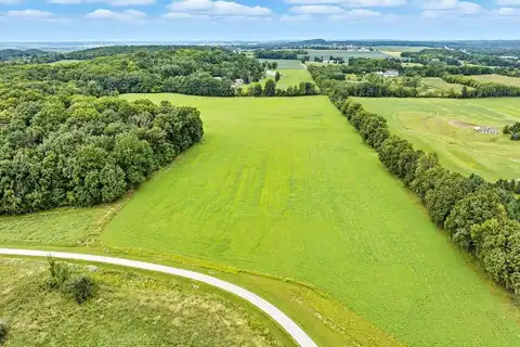 Lt4 Meghan Ln, Hartford, WI 53027