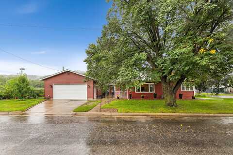 1919 Strong Ave, La Crosse, WI 54601