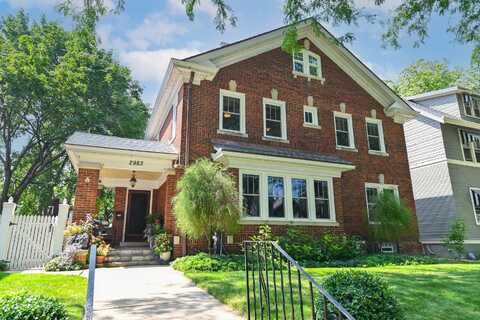 2983 S Superior St, Milwaukee, WI 53207