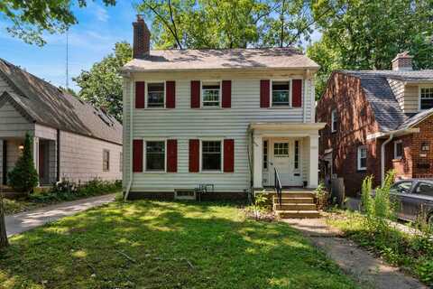 4229 N Woodburn St, Shorewood, WI 53211