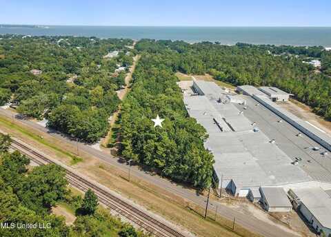 Central Avenue, Bay Saint Louis, MS 39520