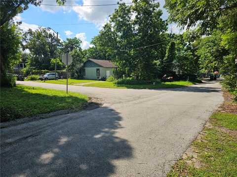 1906 VINE STREET, ORLANDO, FL 32806