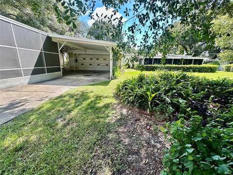 220 GROVE RIDGE DRIVE, WINTER HAVEN, FL 33880