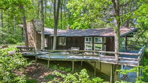 1686 Borders Road, Nashville, IN 47448