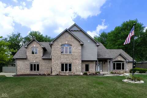 5560 Salem Drive N, Carmel, IN 46033