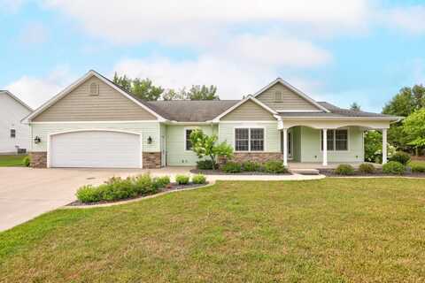 9983 Garner, Freeland, MI 48623