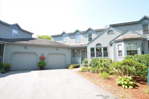 65 Bayberry Common, Franklin, MA 02038