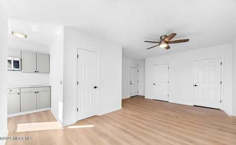 10 Monmonth Street, Red Bank, NJ 07701