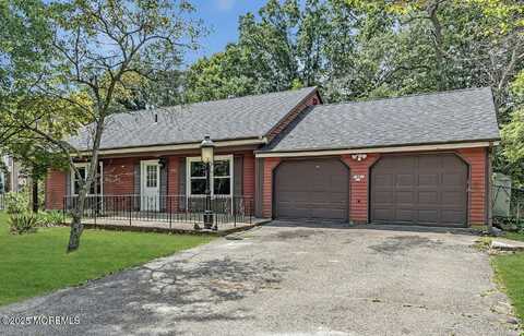 1961 Ridgeway Road, Manchester, NJ 08759