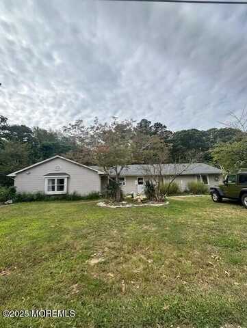 27 Cedar Drive, Lanoka Harbor, NJ 08734