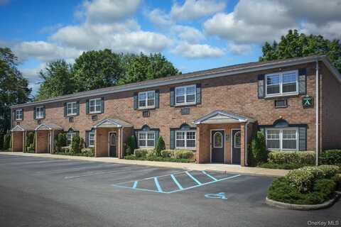 850 Little East Neck Road, West Babylon, NY 11704