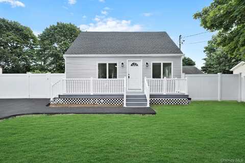 74 Glenmore Avenue, Central Islip, NY 11722