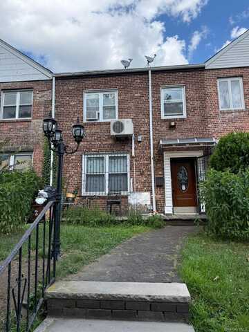 72-59 141st Street, Kew Gardens, NY 11367