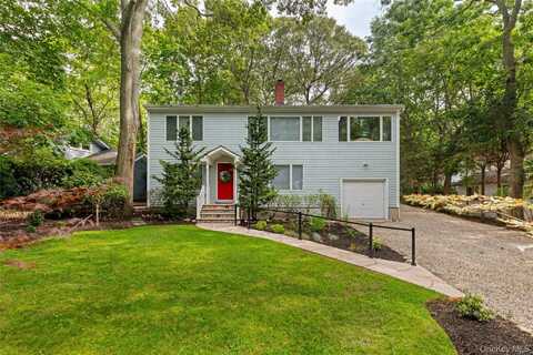 52 Hillside Road, Stony Brook, NY 11790