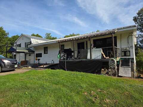 22 Boardman Way, Belfast, ME 04915