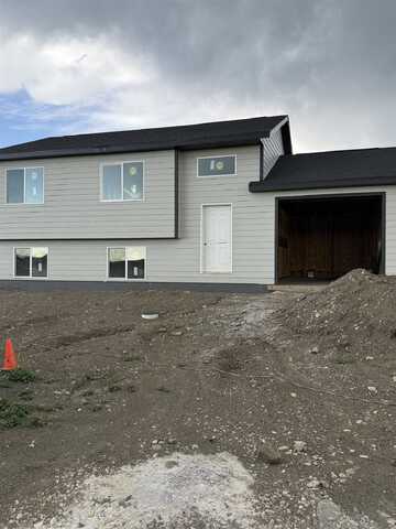 882 Vicksburg St., Box Elder, SD 57719