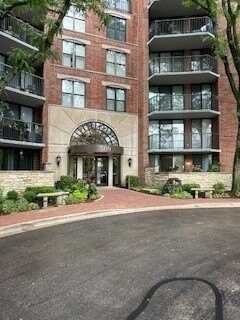 509 Aurora Avenue, Naperville, IL 60540